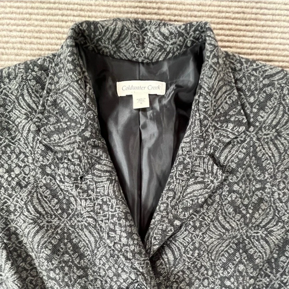 Coldwater Creek Womens Grey Black Damask Wool Blend Blazer Jacket Size 6 Pleated